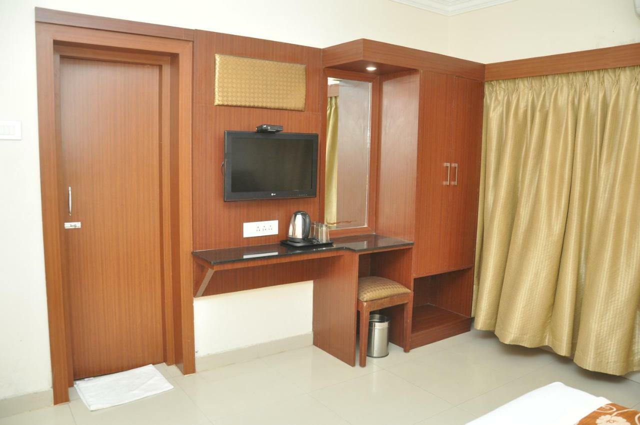 The Gopinivas Grand Hotel Kanyakumari Ngoại thất bức ảnh